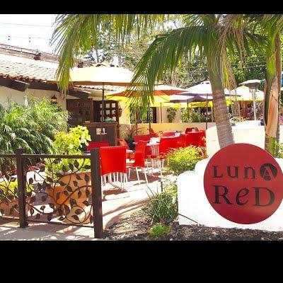 Luna Red. San Luis Obispo